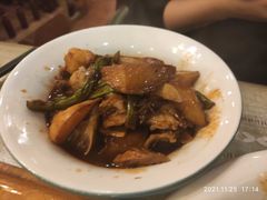 牛肉烩菜-新疆欣悦饭庄