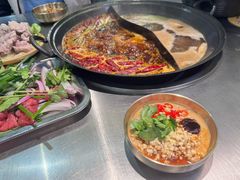 -巴奴毛肚火锅(龙湖锦艺城店)