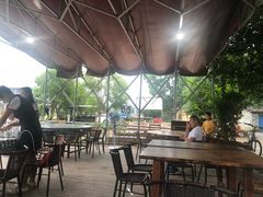 露天位-老根农家饭店