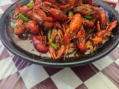 -川流不息·地道川菜·小龙虾(新松江路店)