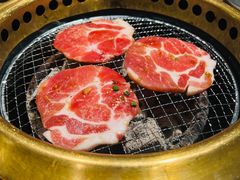 -蚂蚁洞·烤肉大营地(上海静安大悦城店)