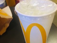 雪碧-麦当劳(城西银泰店)