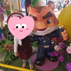 -纽西卡汽车小镇(大悦城店)