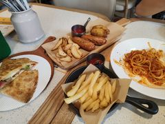 -必胜客(阿罗海店)