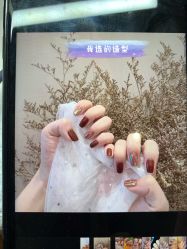 -Momo nail 日系美甲