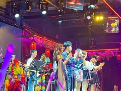-喜鹊音乐酒馆(西街店)