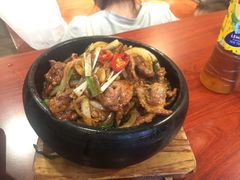 石锅飘香牛肉-石锅先生