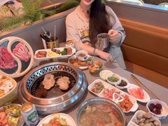 -黑金·寻焰自助百汇·烤肉·火锅(中街店)