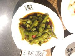 -龙巢盱眙龙虾·牛蛙·烧烤宵夜(八卦岭店)