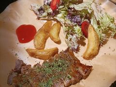 -The Cheebat 锌吧·Bistro(体育西店)