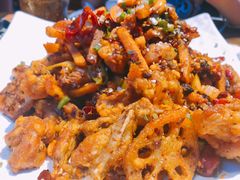 -三人行骨头王火锅(长寿店)