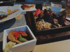 -穹六人间 people 6(岳阳路店)