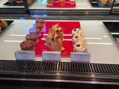 -Salon de The de Joel Robuchon(外滩18号店)