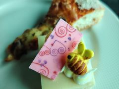 -亚洲国际大酒店·云顶阁旋转自助餐厅