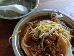 -灵山卢梅燕粉店