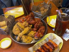 -BHC炸鸡(明洞总店)