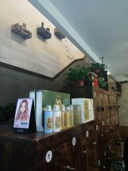 -红人馆造型十添