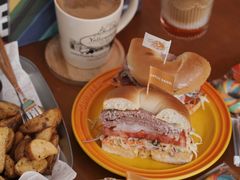 -Catch Bagel(芳草地店)