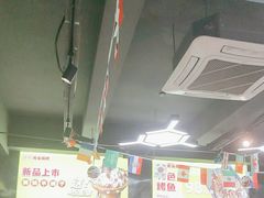 -云晓光头烧烤吧(德平路店)
