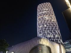 -上海尚嘉中心