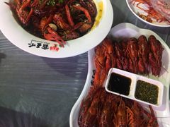 -霸王虾·麻辣小龙虾(清水河公园店)
