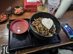 -米屋石锅拌饭(师大店)
