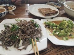 -溢心园香河肉饼总店