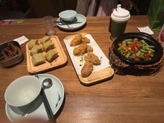 -弄堂里·寻味杭州(湖滨银泰in77C区店)