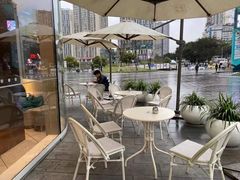 -奈雪的茶(东原悦荟店)