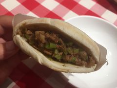酥皮肉夹馍-西贝莜面村(近铁城市广场店)