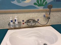 -戊辰亲子游泳俱乐部