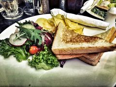 -Fern Forest Cafe