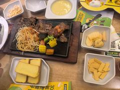 -豪客来牛排(成都锦江大融城店)