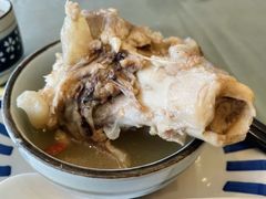-沙龙酒家
