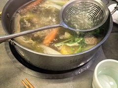 -宴全牛粤来越牛潮汕鲜牛肉火锅(海州万达广场店)