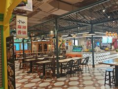 -大食代美食广场(上海中心店)