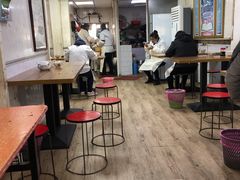 大堂-草桥清真牛肉锅贴扁食店