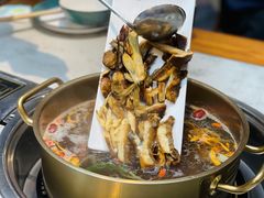 见手青-大理董·董家小厨野生菌火锅(古城旗舰店)