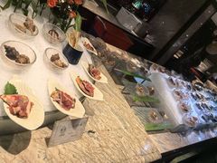 -半岛翡丽海鲜自助餐厅(观风亭店)