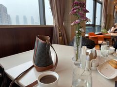-青岛中心假日酒店·蓝天行政酒廊