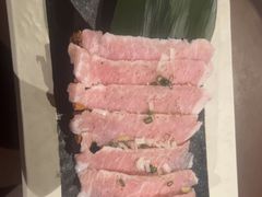 -山川小町·极番烧肉(新地假日广场店)