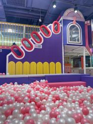 -LuckyStar幸运星家庭娱乐中心(东莞国贸店)