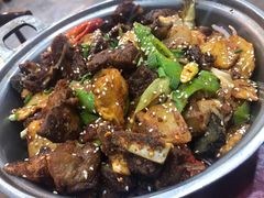 炕锅羊肉-青海名吃尕张娃非遗烤肉(海湖总店)