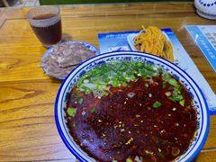 -伊穆祥牛肉面总店·清真