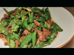 辣椒炒肉-佬麻雀·新湘菜(珠海金发购物中心店)