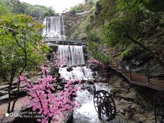 -古龙峡云天玻霸