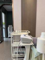 -苗方清颜·祛痘皮肤管理