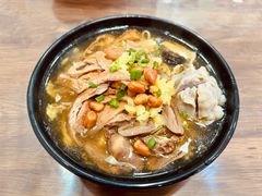 -阿芬卤面(花巷店)