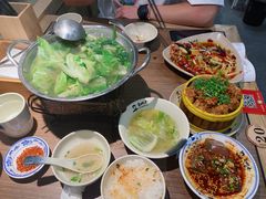 -肖四女乐山跷脚牛肉(世博源店)