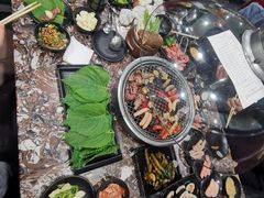 -啊美丽炭火烤肉(滑翔一店)